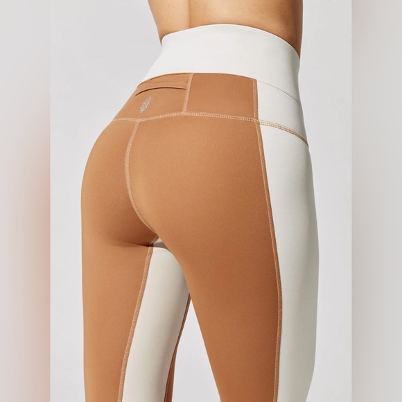 NEW 2 Piece Free People High-Rise Rebel Leggings and Matching Sports Bra - Picture 6 of 9